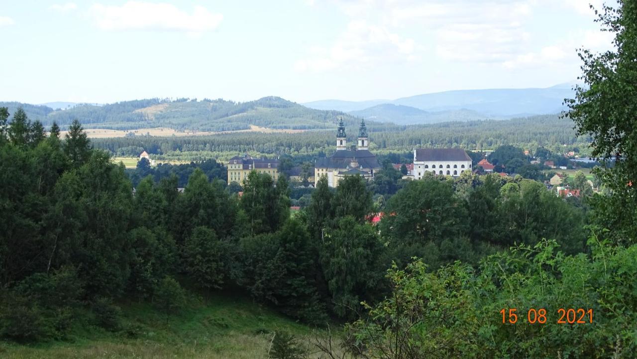 Ferienwohnung Na Szlaku Krzeszow  Exterior foto